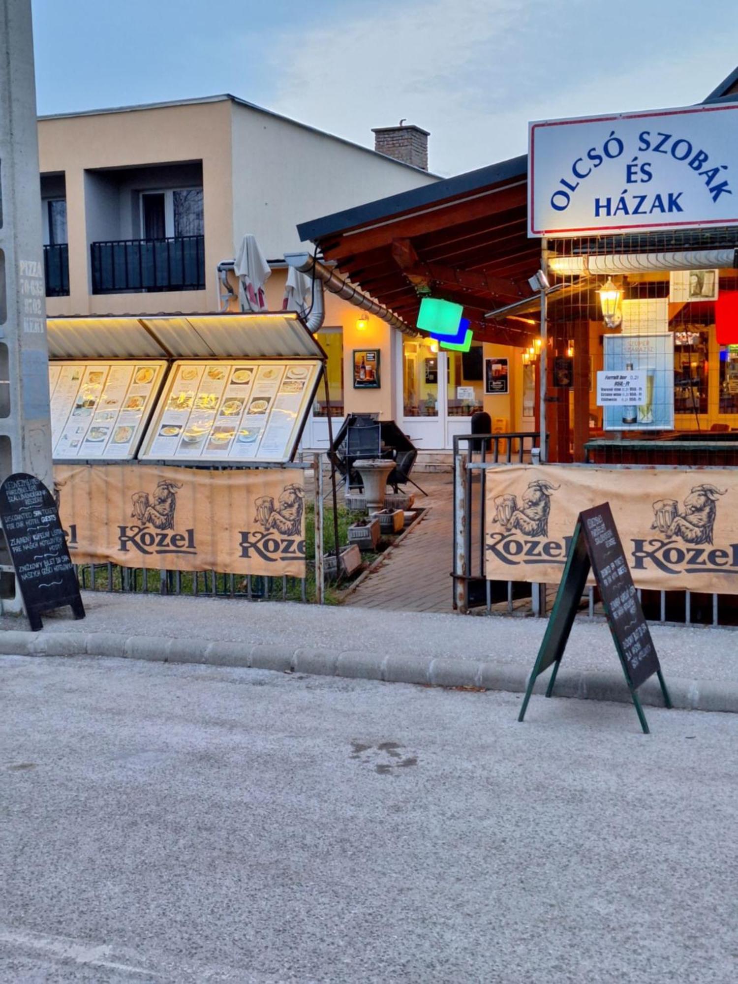 Grill Terasz Etterem Es Szallashely Mezőkövesd Exteriér fotografie